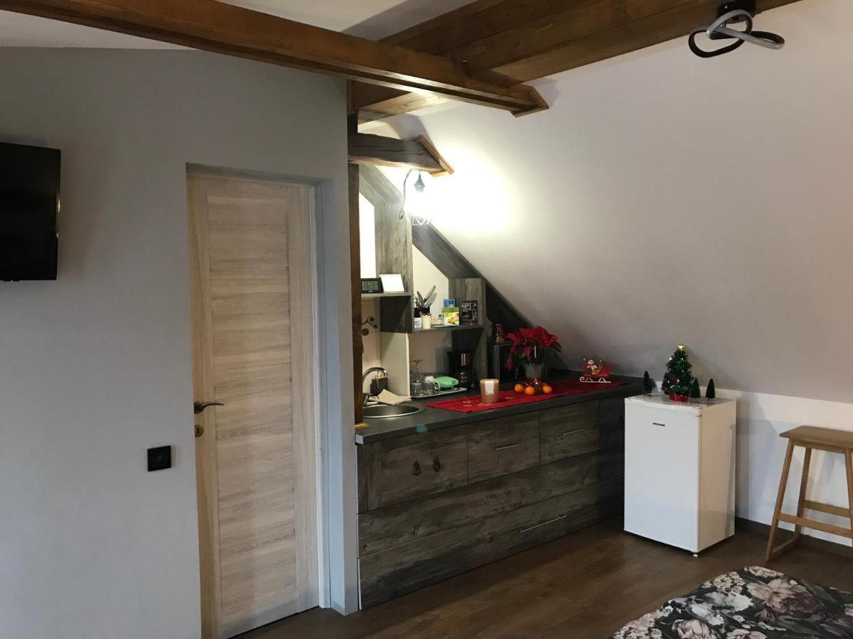 Garsoniera Delia Brasov Apartment Luaran gambar